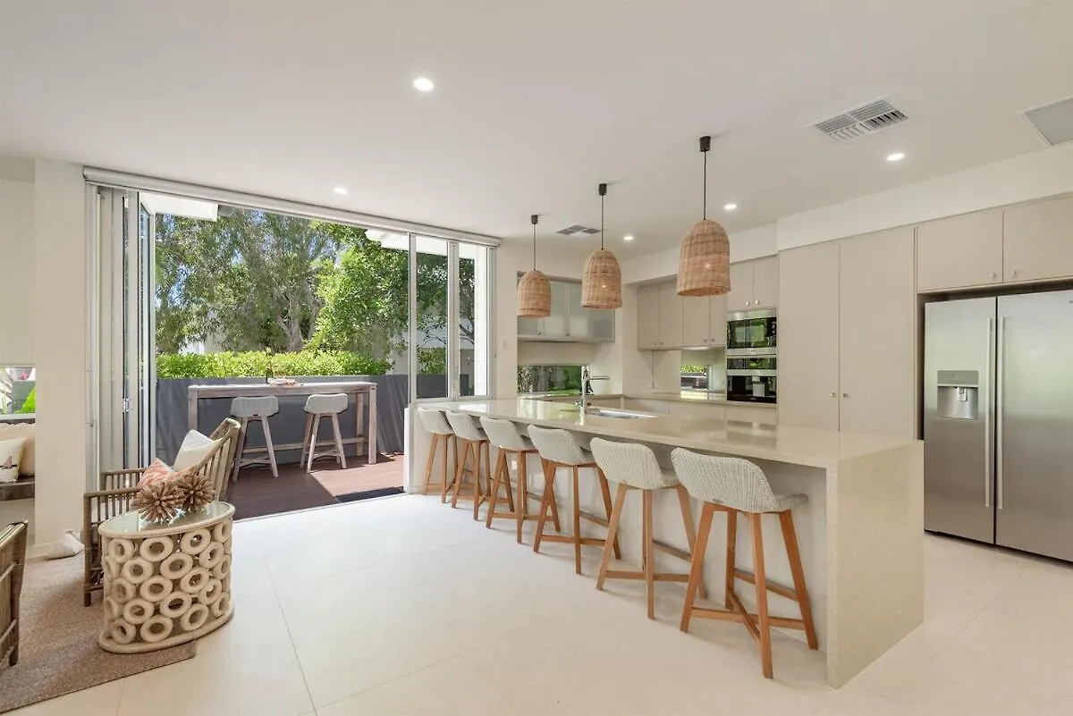 Seaeasta Villa Yaroomba